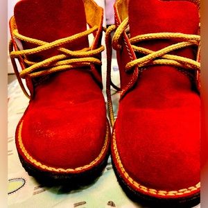 GERONIMO ✨Genuine Suede✨ Red ‘Mountain Walker’ Ankle Boot